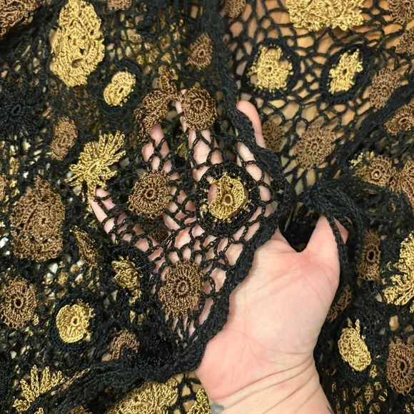 black and tan crochet lace cardigan with floral pattern size L - Picture 4 of 6